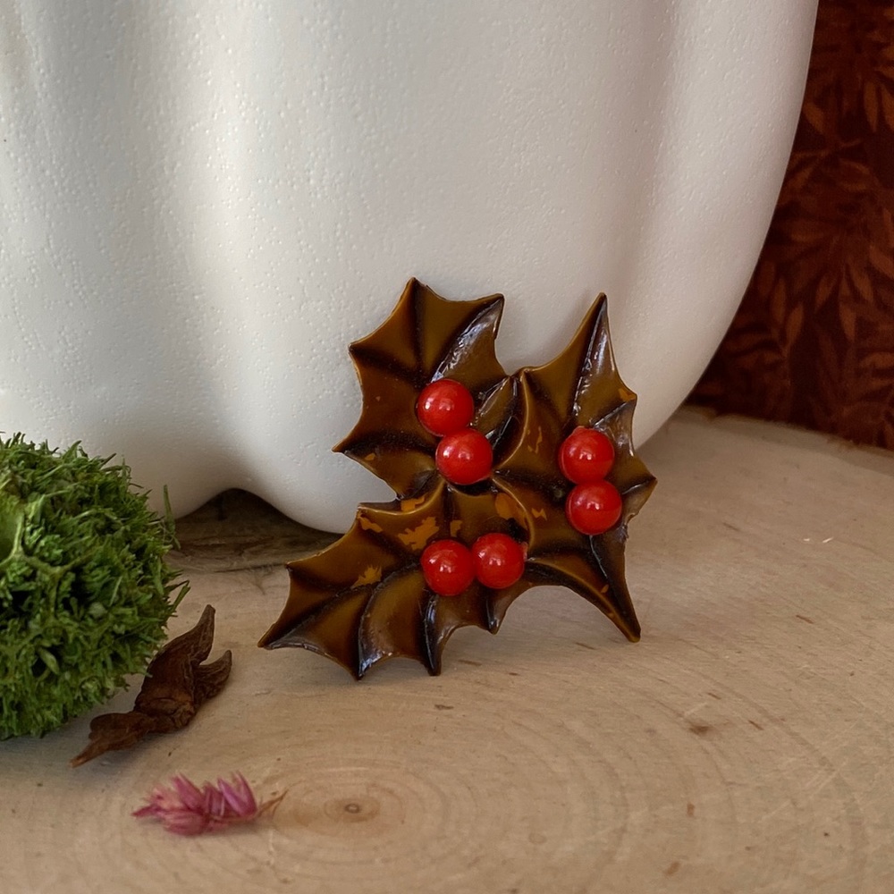 VTG- Holly Berry Brooch- Circa 1920s- 1930s